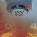 detector de fumaça e chamas de fogo